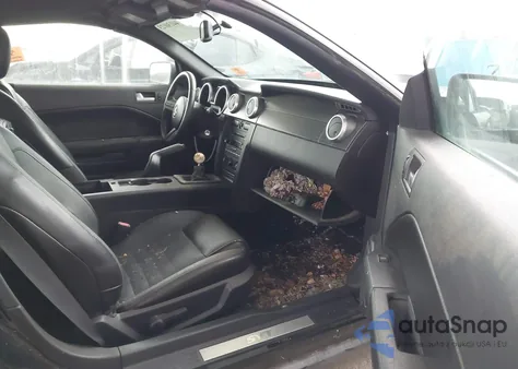 2007 Ford Shelby Gt500 z USA, uszkodzony, nr VIN 1ZVHT89S275311761